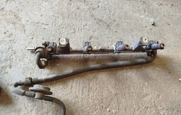 Ford Focus Fuel main line pipe 988F9L276AA 988F9H4876A 0280160601