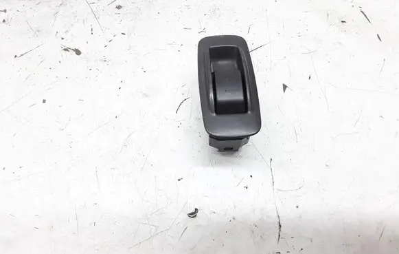 Toyota Corolla Verso AR10 Electric window control switch 848010F030