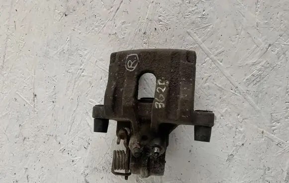 Renault Laguna II Rear brake caliper
