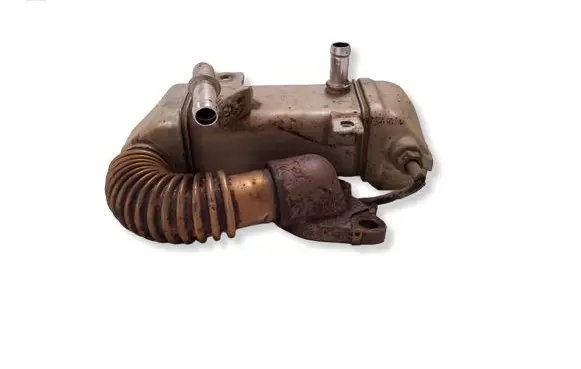 Mercedes-Benz Vito Viano W447 EGR valve cooler 147350678R