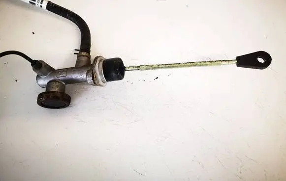 Chevrolet Captiva Clutch master cylinder 