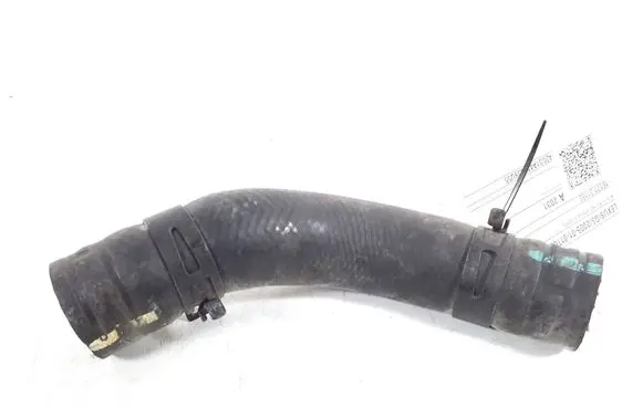 Lexus GS 300 350 430 450H Engine coolant pipe/hose 16571-31160