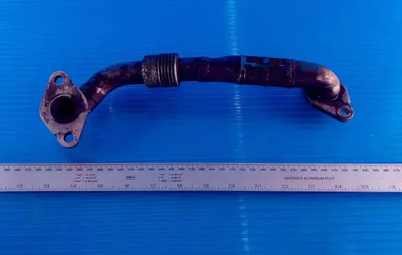 Volkswagen Cross Touran I Engine coolant pipe/hose 03G131