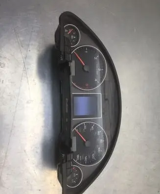 Audi A4 S4 B7 8E 8H Speedometer (instrument cluster) 8E0920951 1036904681 6033ED0131