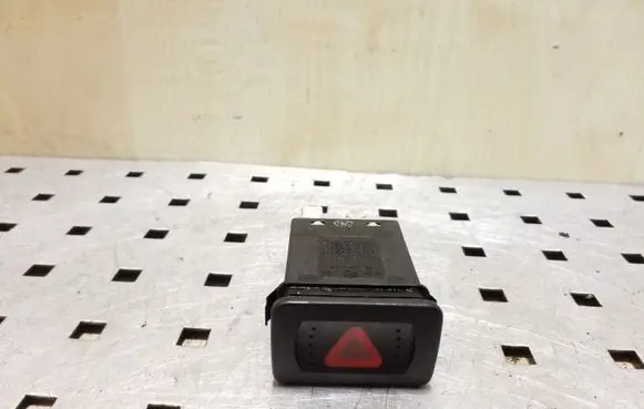 Volkswagen Golf IV Hazard light switch 1J0953235J 1J0953235H