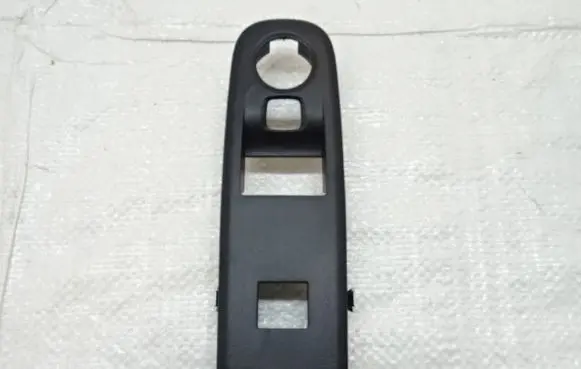 Opel Combo E Electric window control switch 98167922ZD