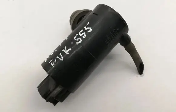 Toyota Avensis T270 Headlight washer pump 