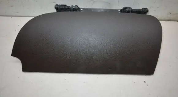 Chrysler Town u0026 Country V Glove box lid/cover P1SV44HL9AG C035302AG