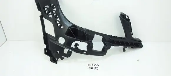 Mercedes-Benz C W204 Front bumper mounting bracket A2048850865