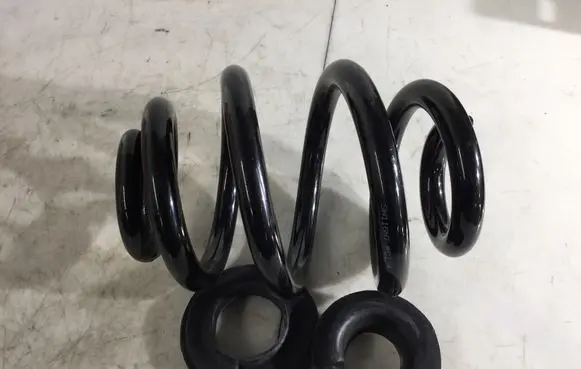 Volkswagen Transporter - Caravelle T5 Front coil spring