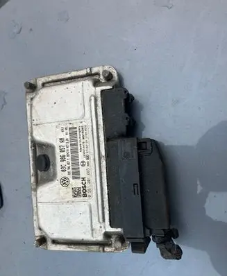 Skoda Roomster (5J) Engine control unit/module ECU 03C906057AN 03C906057M 0261201665