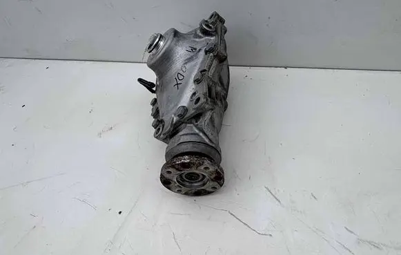 BMW 3 G20 G21 Front differential 989628506 GVFA256H 2110280026