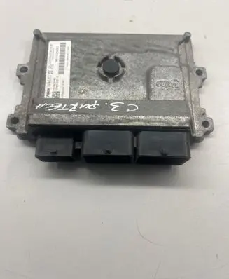 Citroen C3 Engine control unit/module 9811545080