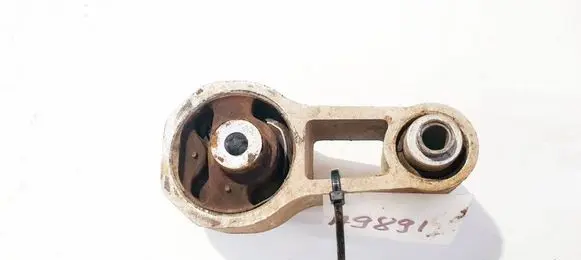 Ford Fiesta Engine mount bracket