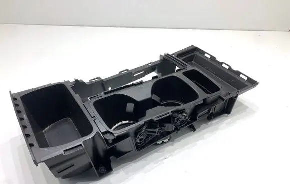 Ford Escape III Cup holder 