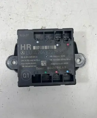 Mercedes-Benz C W204 Door control unit/module A2048202826 A2044421432 A2048