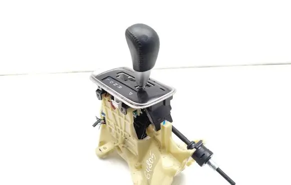 Mitsubishi Outlander Gear selector 2400A376