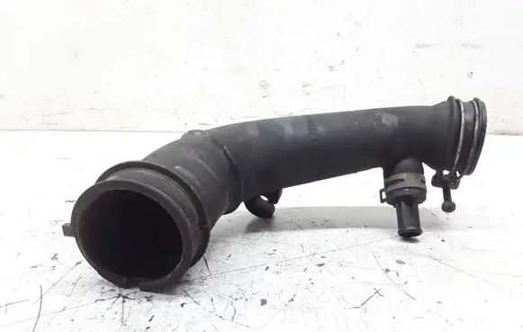 Toyota Yaris Air intake duct part 1788033010