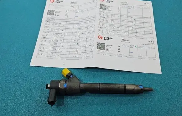 Fuel injector