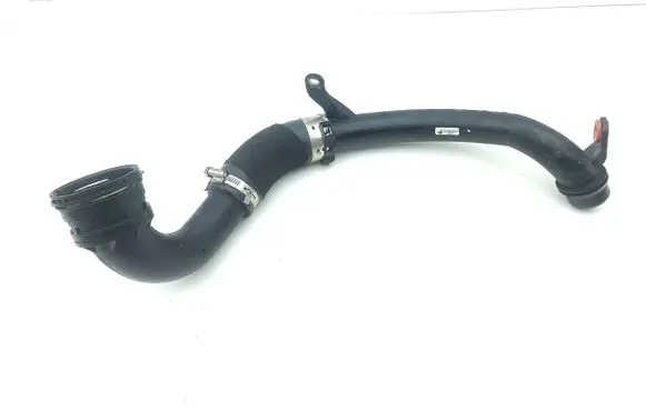 Land Rover Evoque II Intercooler hose/pipe GJ326C782AA