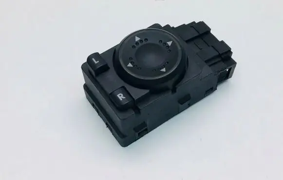 Volkswagen Golf IV Wing mirror switch 3B1959565B