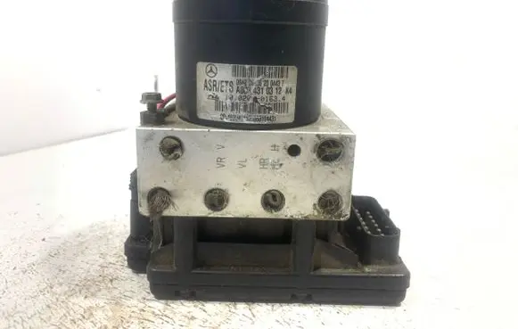 Mercedes-Benz C W203 ABS Pump A0034310312