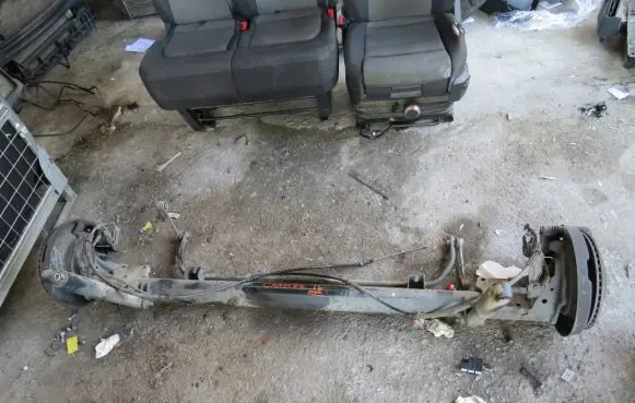Volkswagen Crafter Rear axle beam 