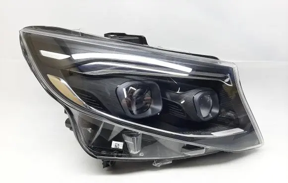 Mercedes-Benz Vito Viano W447 Headlight/headlamp A4479068001