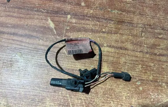 Ford Mondeo Mk III Outside/external air temperature sensor 91AG10374BA