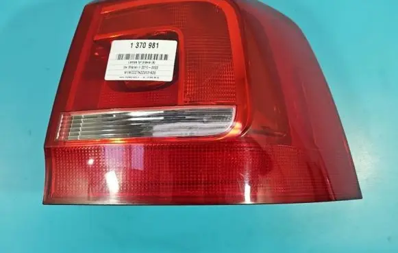 Volkswagen Sharan Rear/tail lights 7N0945096 IMPRK1370981