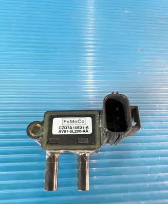 Ford Mondeo MK IV Exhaust gas pressure sensor AV615L200AA CZQ7A10E31A