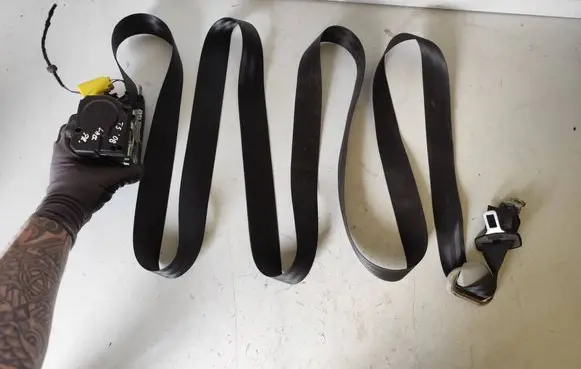 Volkswagen Transporter - Caravelle T5 Front seatbelt 7H0857806J 34084198 65710
