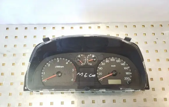 Hyundai Terracan Speedometer (instrument cluster) 94003H1300