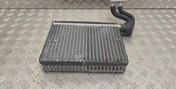 Air conditioning (A/C) radiator (interior)