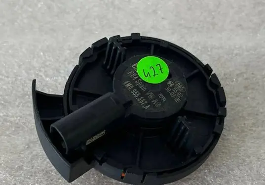 Audi Q7 4M Airbag deployment crash/impact sensor 4M0955557A