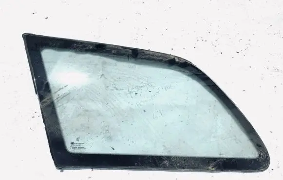 Peugeot 406 Rear side window