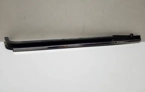 Chrysler Town u0026 Country V Rear side glass trim 6917A
