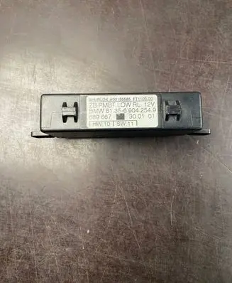 BMW 5 E39 Door control unit/module 6904254 689667