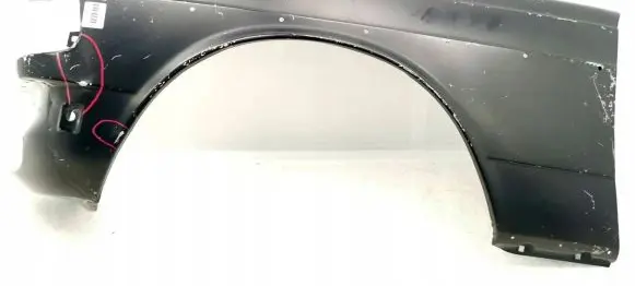 Mercedes-Benz 200 300 W123 Fender 1611007