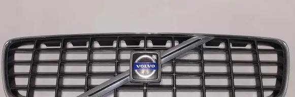 Volvo S60 Front bumper upper radiator grill 9190740
