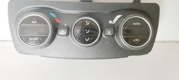 Fiat Tipo Climate control unit 07356601360 839152Z
