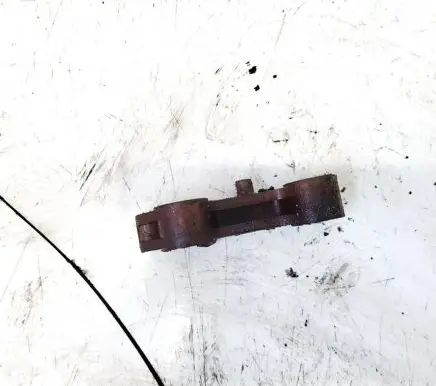 Mazda 5 Slide rail for timing chain 