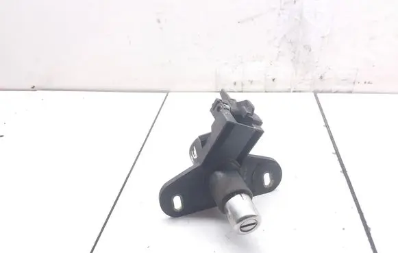 Opel Astra G Tailgate/trunk/boot lock/catch/latch 770