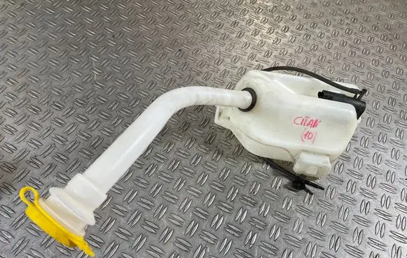 Mercedes-Benz Citan W415 Windshield washer fluid reservoir/tank 8200431474