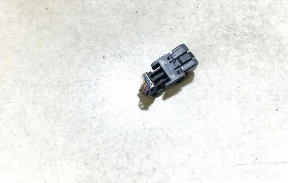 BMW 1 E81 E87 Brake pedal sensor switch 914688962