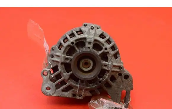 Skoda Fabia Mk1 (6Y) Generator/alternator 037903025N