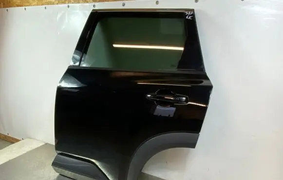 Nissan X-Trail T33 Rear door