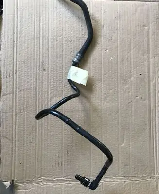 Opel Astra H Fuel injector supply line/pipe 55562412 08007710310