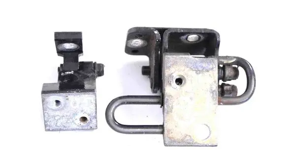 Porsche Cayenne (9PA) Rear door upper hinge