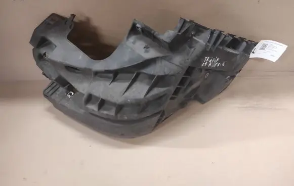 Front bumper mounting bracket